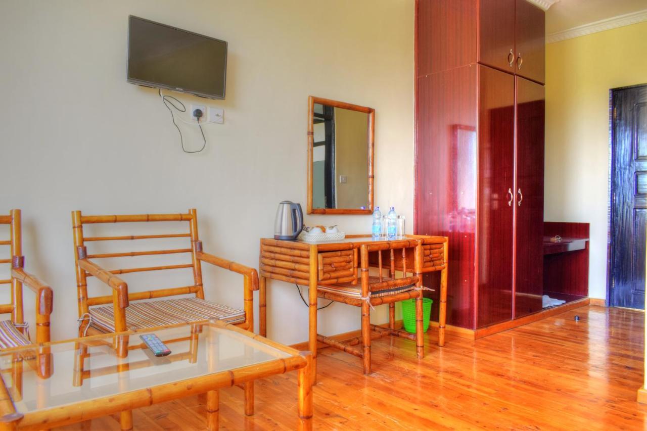 Peaks Hotel Nanyuki Eksteriør bilde