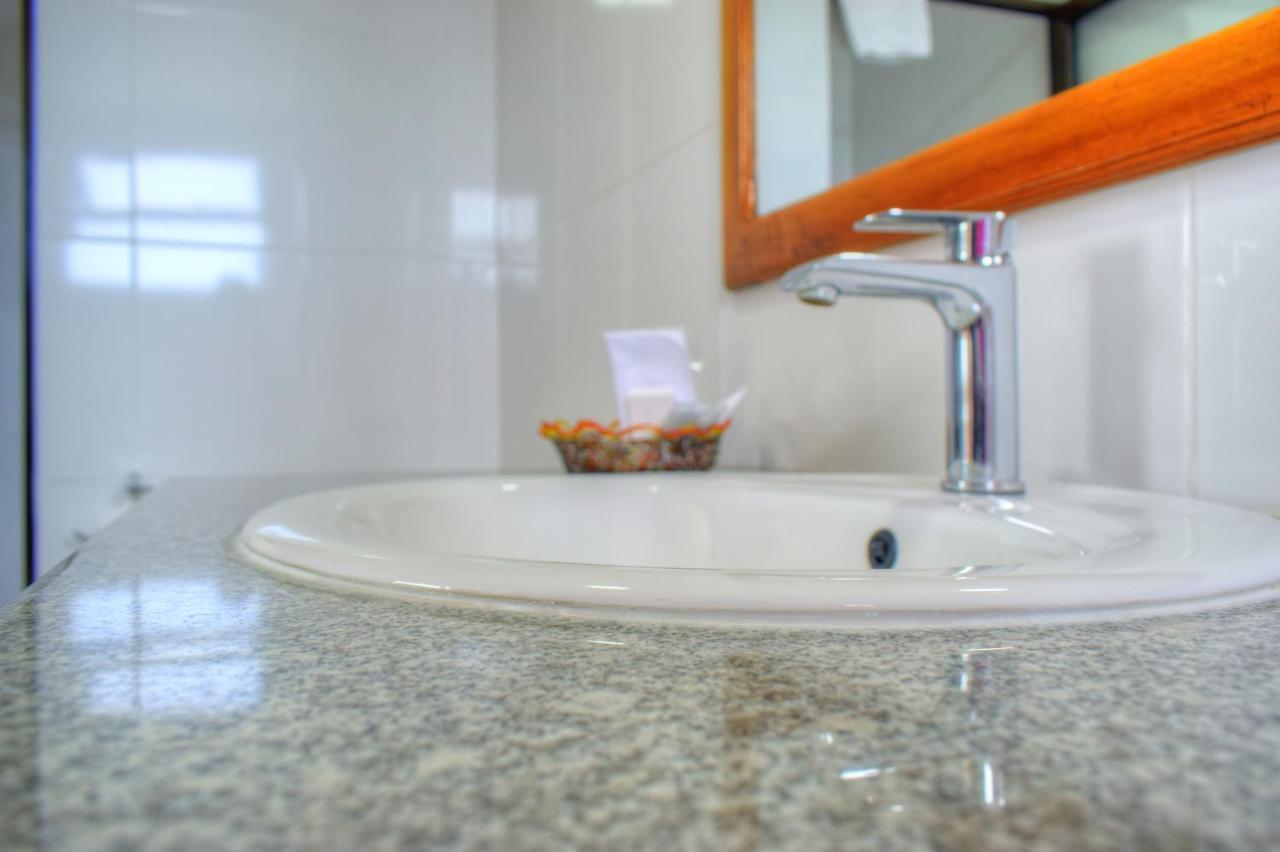 Peaks Hotel Nanyuki Eksteriør bilde